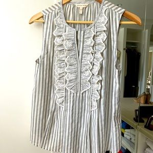 Rebecca Taylor size 6 sleeveless ruffle front top
